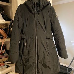 Black winter puffer coat